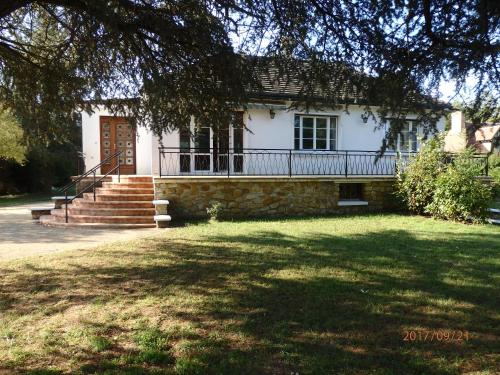 La Chenope - carbon neutral hotel in Souesmes