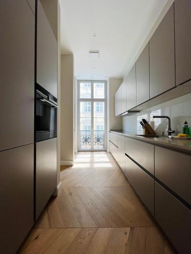Luxury Home 3 Raum Suite an der Frauenkirche 6 — 4-Star Luxury Hotel in Dresden, Germany