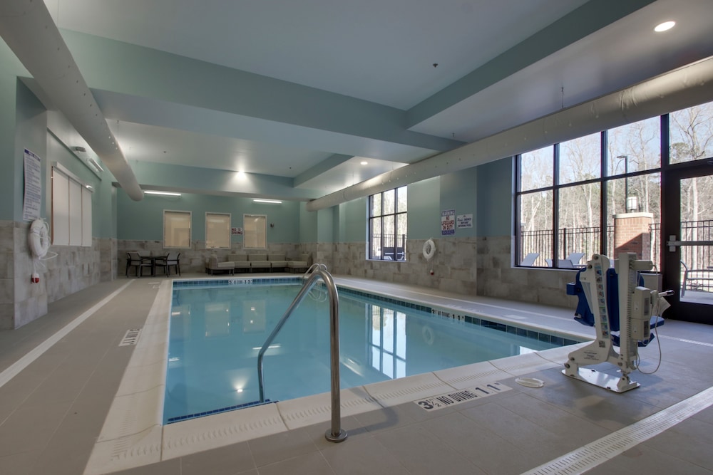 Hampton Inn & Suites Knightdale Raleigh - photo 52