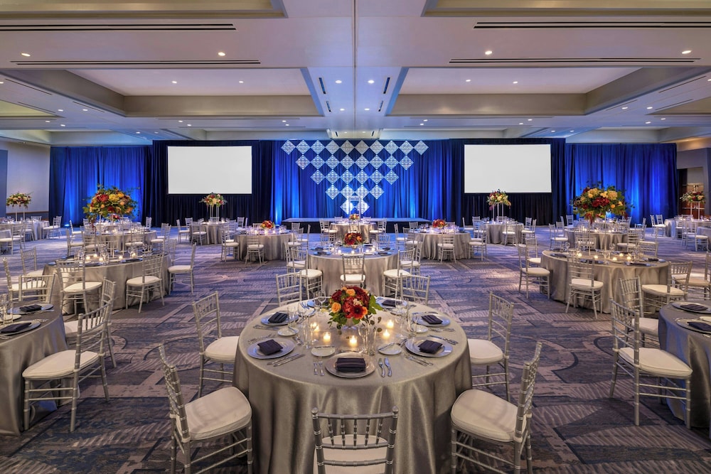 Renaissance Boston Seaport District - photo 110