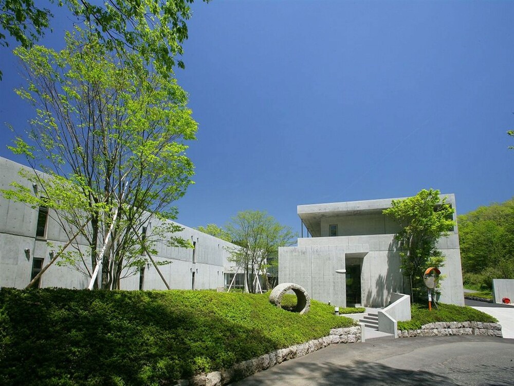 Nasu Mukunone - carbon neutral hotel in Tochigi
