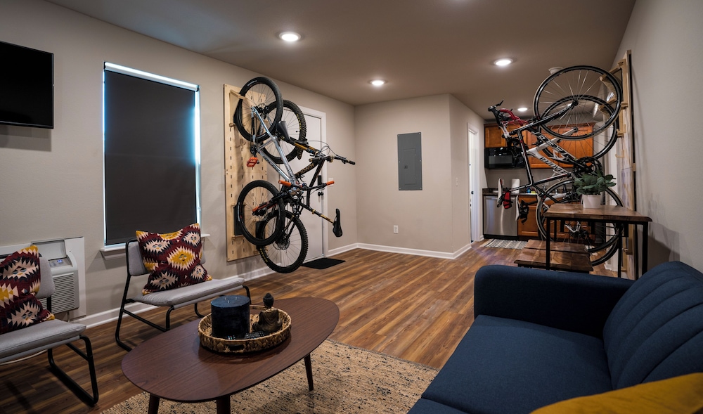 The Bike Inn - photo 16