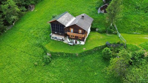 Panoramablick Line - carbon neutral hotel in Winklern
