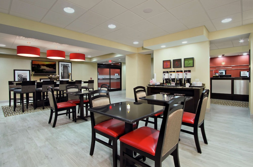 Hampton Inn Richland - photo 22