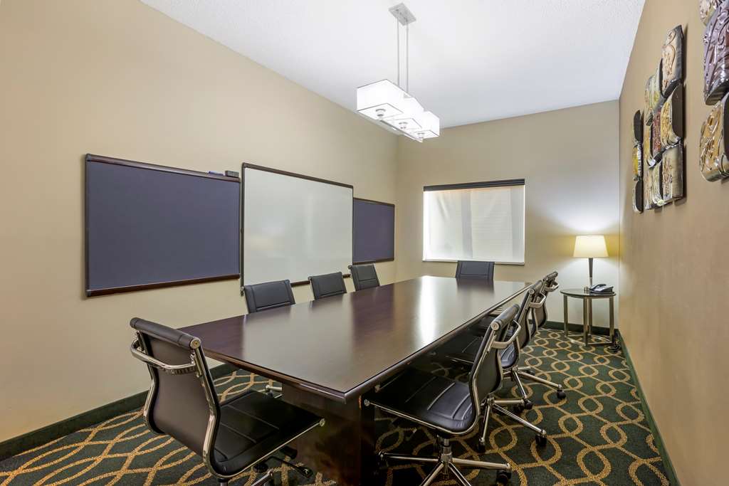 Best Western Plus Searcy Inn - photo 31