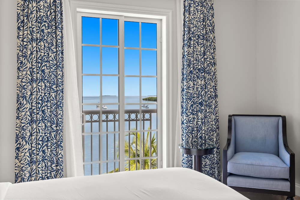 Beachside Resort & Residences - photo 37