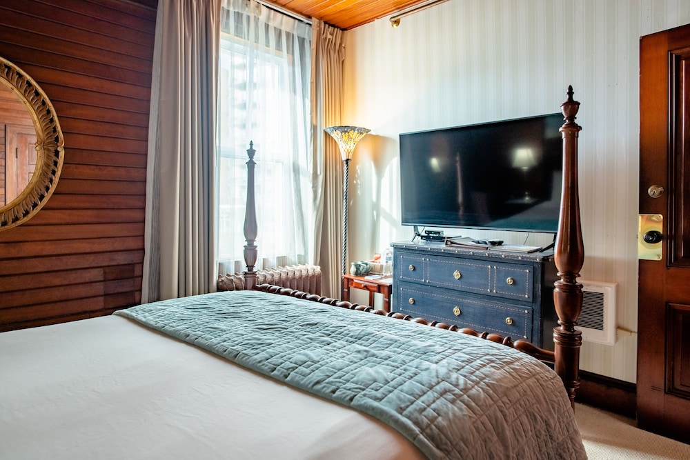 Gilbert Inn Seaside - photo 13