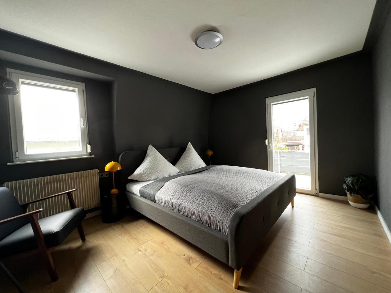 Apartment für bis zu 6 Personen mit Terrasse und Klima — 4-Star Luxury Hotel in Friedrichshafen, Germany