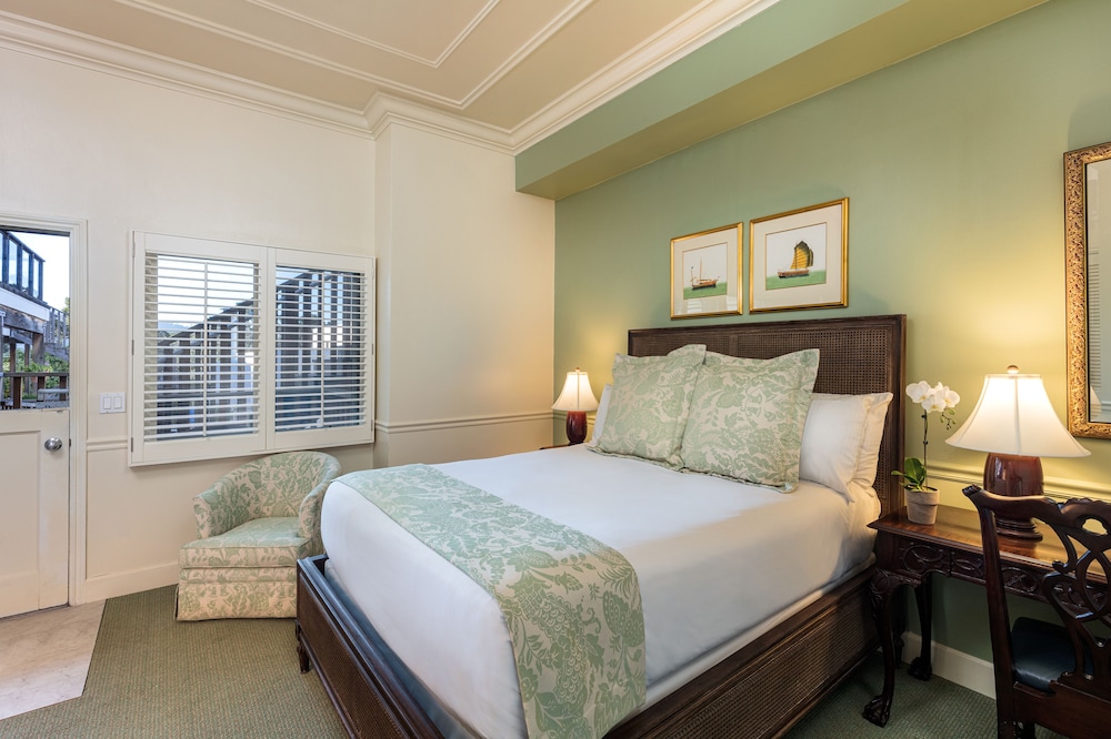 Tally Ho Inn - photo 3