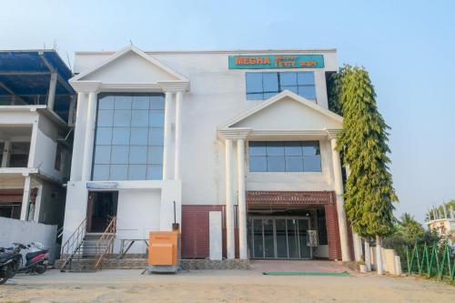 OYO 26866 Megha Resort — hotel in Jorhat