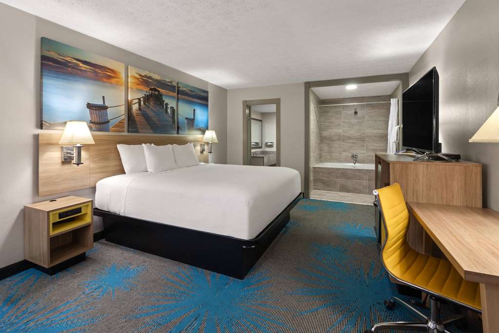Days Inn by Wyndham Douglasville Atlanta Fairburn Road - photo 20