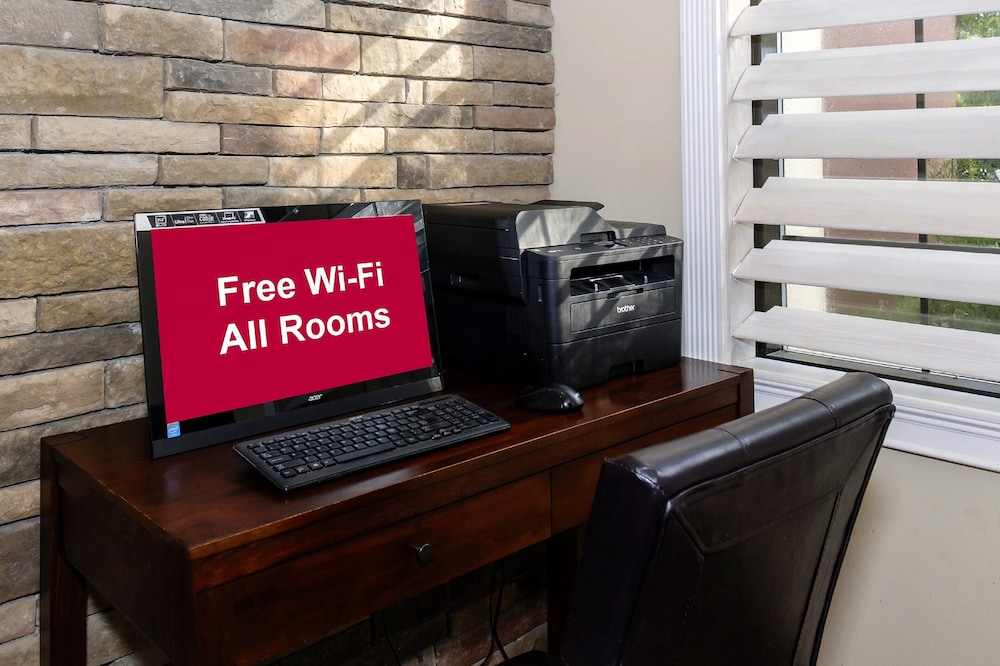 Red Roof Inn Plus Palm Coast - photo 44