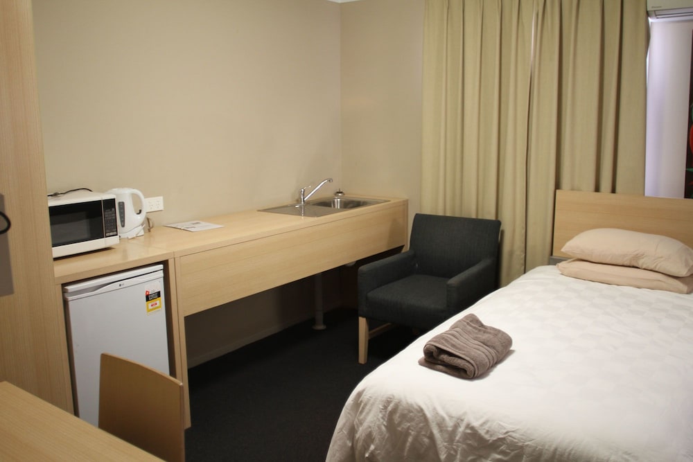Irish Club Accommodation — Parkside — photo 3