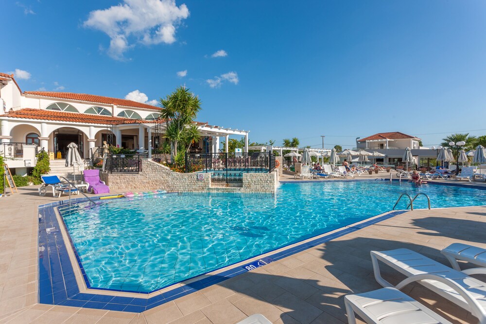 Venus Hotel & Suites — 4-Star Luxury Hotel in Zakynthos, Greece