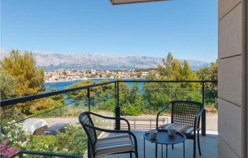 Gorgeous Apartment In Selca With Wifi — 4-Star Luxury Hotel in Selca, Croatia