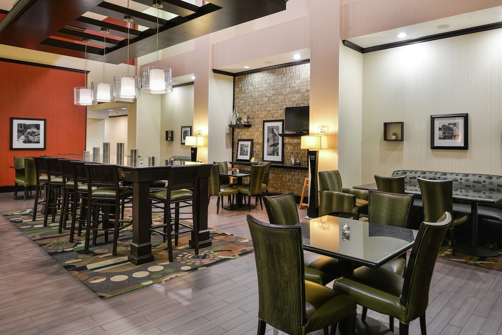 Hampton Inn & Suites Big Spring - photo 55