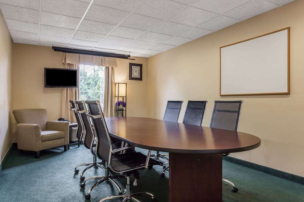 Baymont by Wyndham Lakeland - photo 13