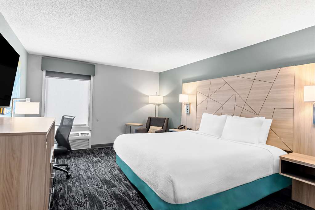 Best Western Doswell Hotel - photo 23