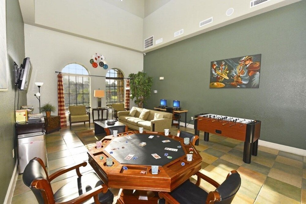 Spacious 2 Bed 2 Bath Condo In Bella Piazza Resort Davenport - photo 21