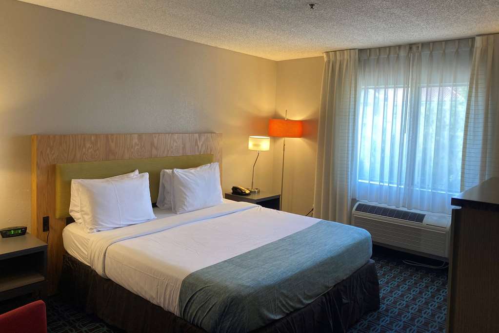 Wingate by Wyndham Chandler Phoenix - photo 7