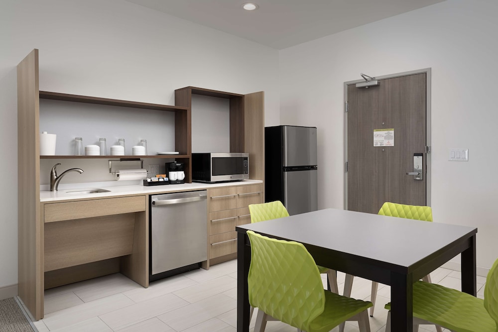 Home2 Suites by Hilton Flower Mound Dallas - photo 14
