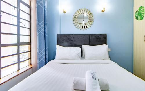 Sherry Homes West suites