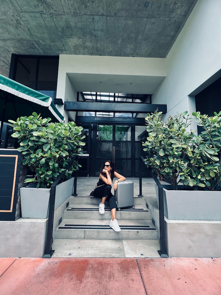 Urbanica The Fifth - photo 4