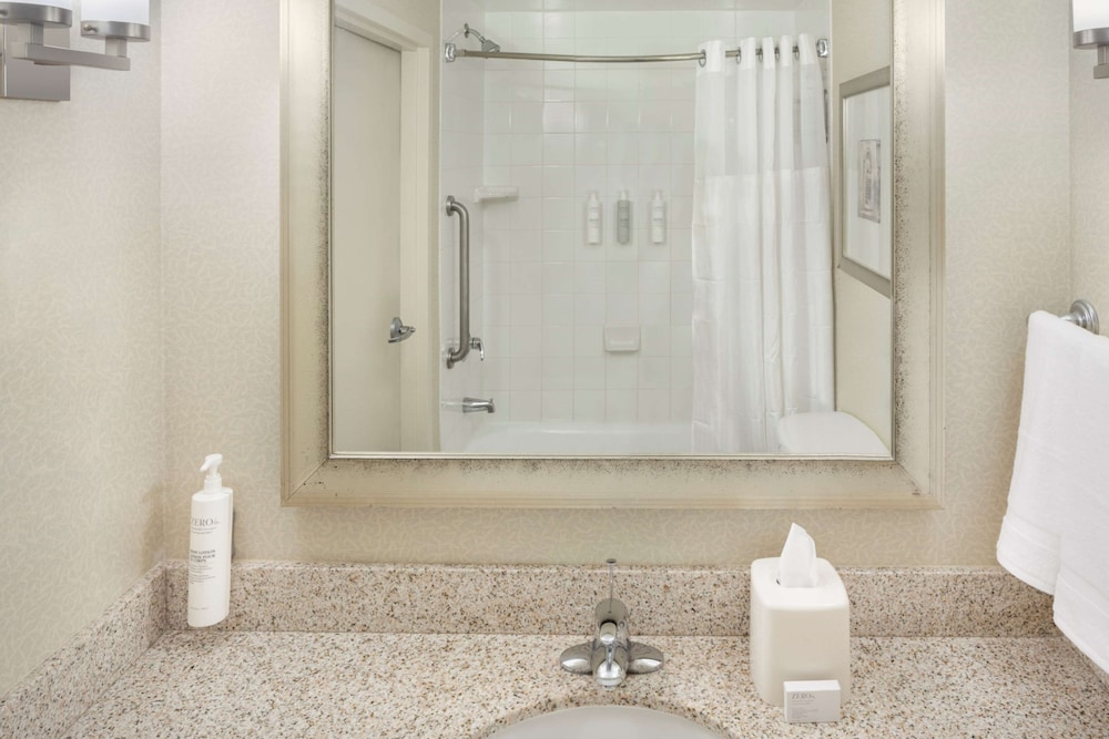 Hilton Garden Inn Miami Airport West - photo 14