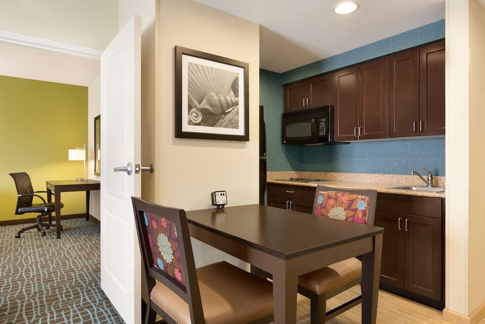 Homewood Suites by Hilton Fort Myers Airport FGCU - photo 20