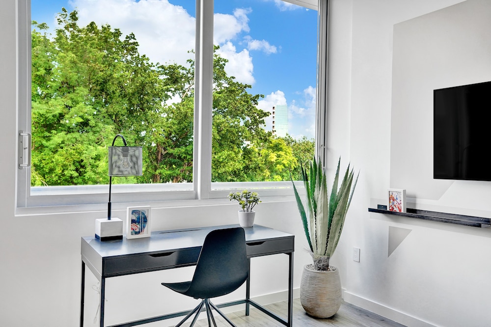 Destination Stays The Miami Loft Hotel - photo 32