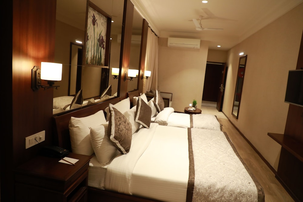 Hotel Golden Tower - last minute hotel in Amritsar