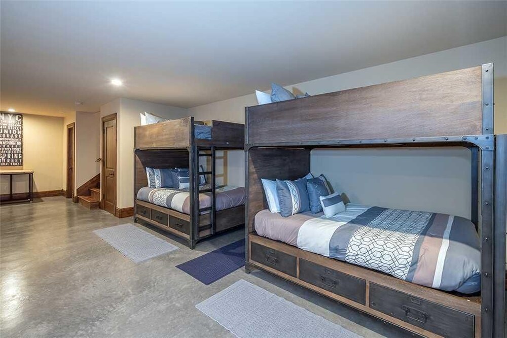 Prospect Falls by Exceptional Stays - photo 8