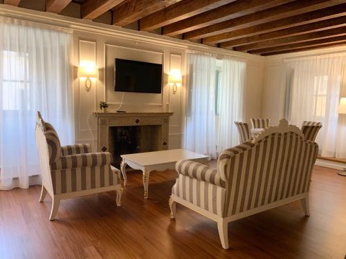 Cavour44 Palazzo Canossa — 4-Star Luxury Hotel in Verona, Italy