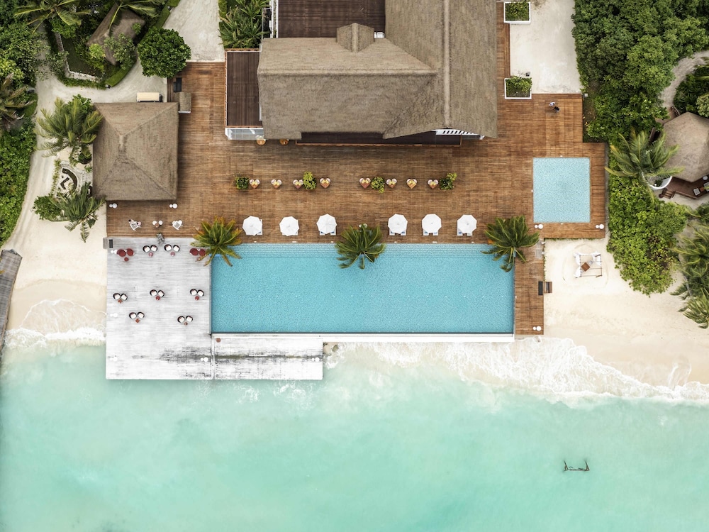 Mercure Maldives Kooddoo Adult Only Resort