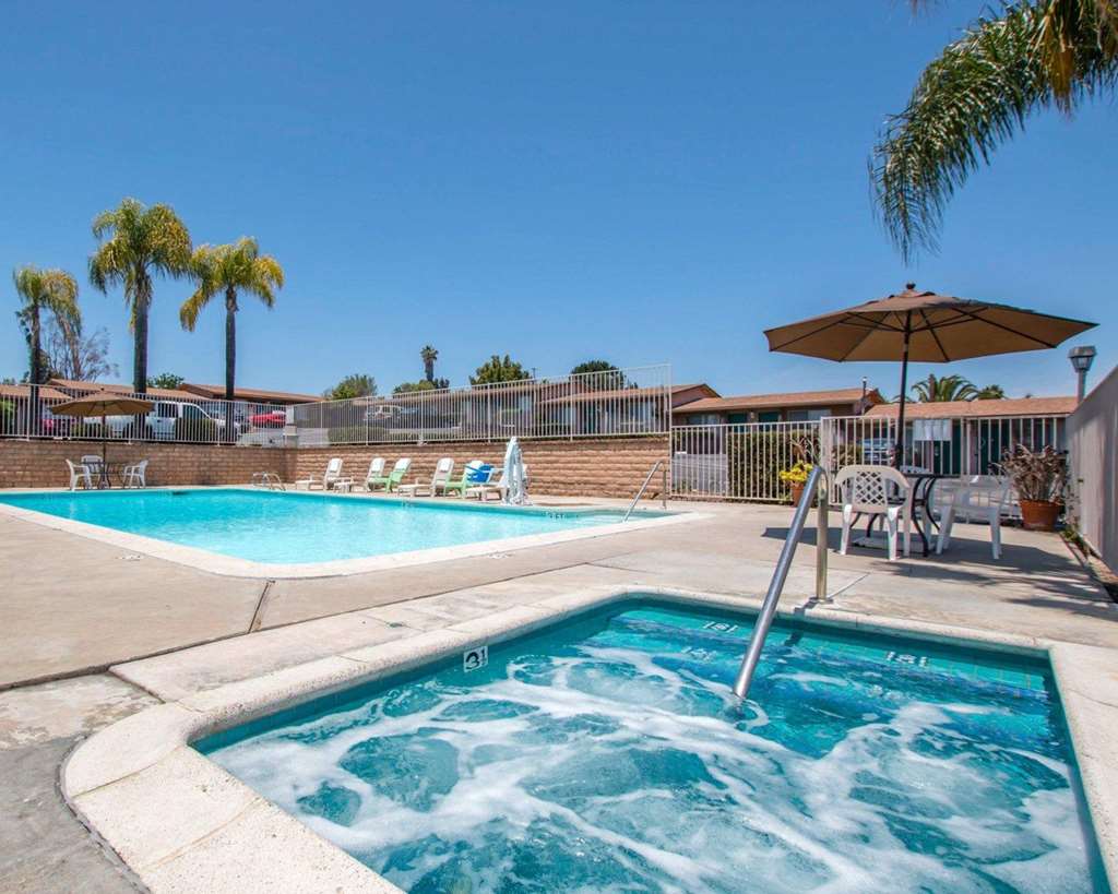 Rodeway Inn Fallbrook Downtown - photo 19
