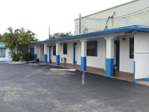 Southwind Motel - photo 6