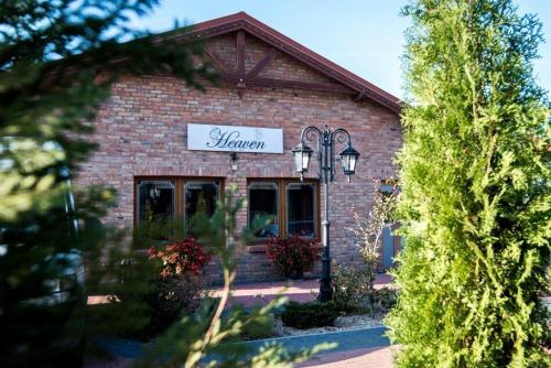 Hotel Heaven — hotel in Mogilno