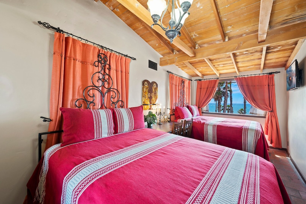 Oceanfront Hacienda - photo 6