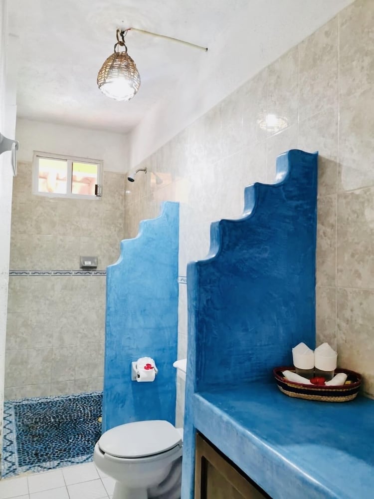 Hotel Casa de la Palma Bed and Breakfast in Ixtapa-Zihuatanejo, Mexico