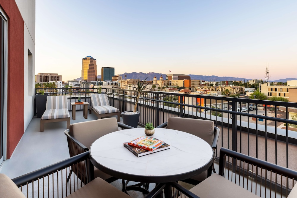 Doubletree By Hilton Tucson Downtown Convention Center - photo 41