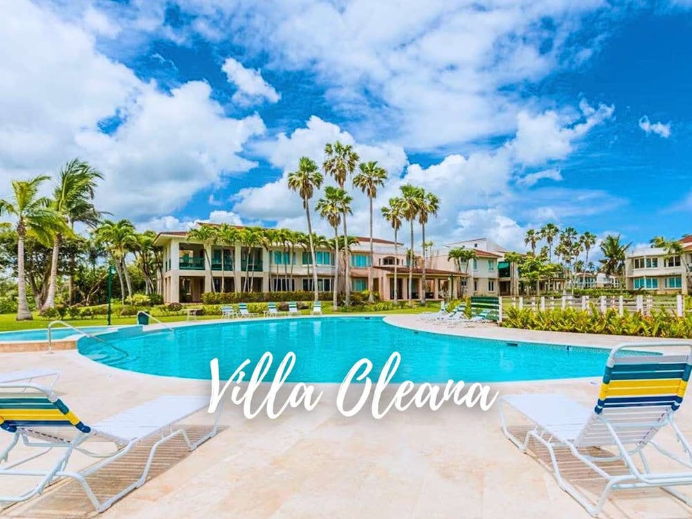 Family Villa Oleana Waterviews Oceanfront with water and generator — 4-Star Luxury Hotel in Vega Alta, Puerto Rico