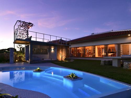 石垣ヒルズ ishigaki Hills in Ishigaki, Japan