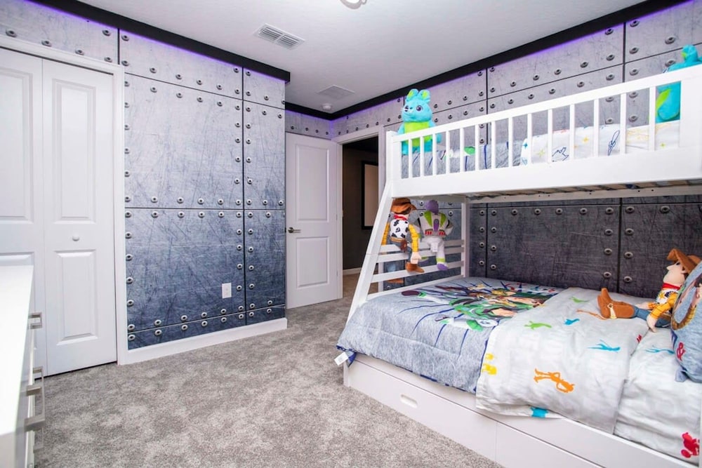 Ultimate Themed Luxury Game Room Theater Pool - photo 52