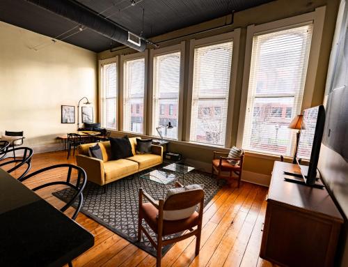 The C Street Archive — 4-Star Luxury Hotel in Springfield, United States