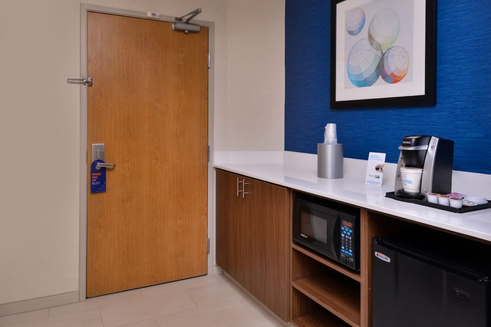 Holiday Inn Express Walnut Creek by IHG - photo 14