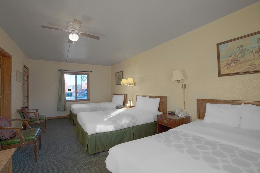 Love Hotels Silver Street by OYO at Hurley WI - photo 21
