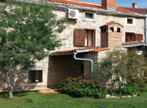 Authentic Istrian Holiday Home for Unforgettable Stays — 4-Star Luxury Hotel in Vodnjan, Croatia