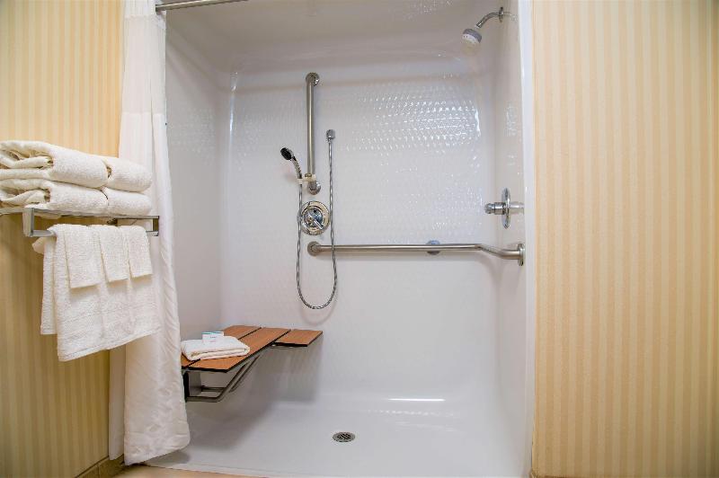 Hampton Inn Lewisburg - photo 21