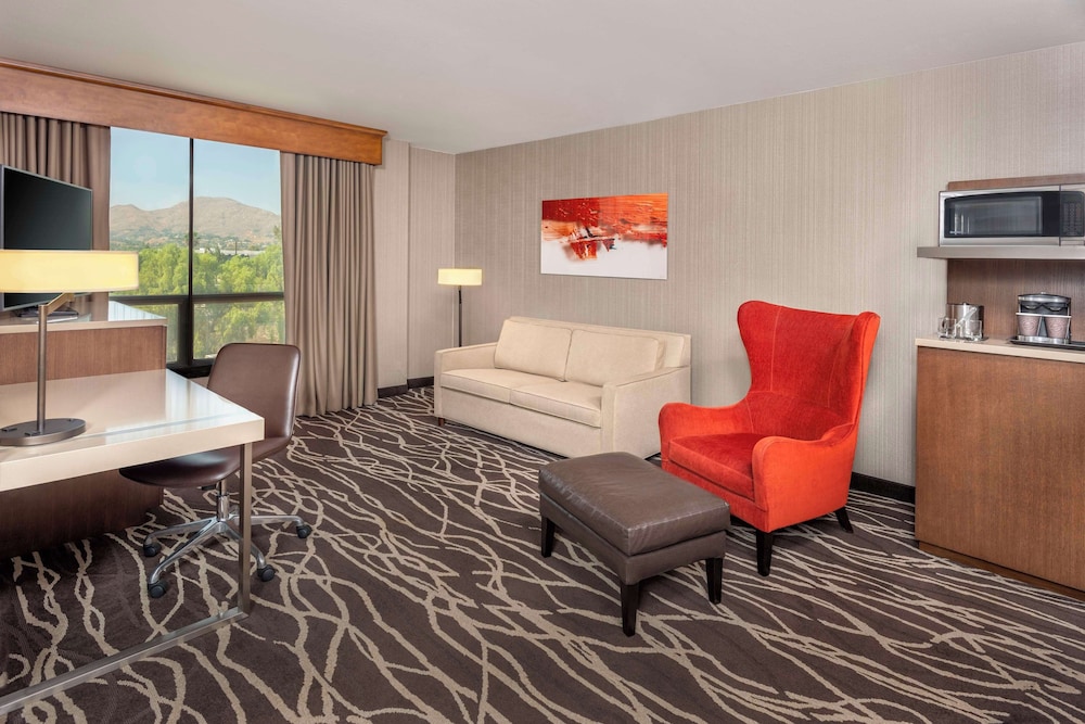 DoubleTree by Hilton Hotel San Bernardino - photo 16