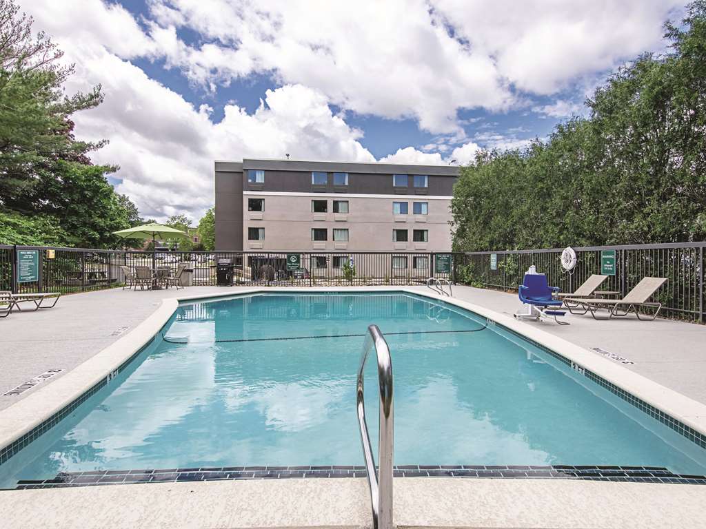 La Quinta Inn & Suites by Wyndham Portland DT Maine Med - photo 12